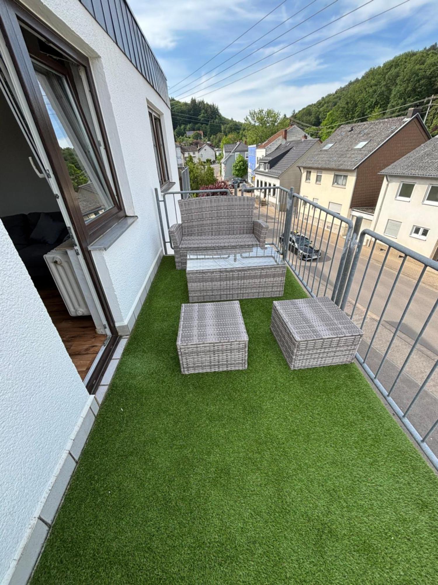 Gemuetliche Wohnung Mit Balkon Saarbrücken Exterior foto