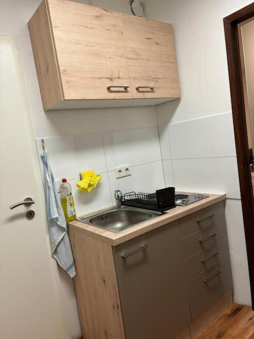 Gemuetliche Wohnung Mit Balkon Saarbrücken Exterior foto